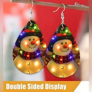 Christmas Spirit Holidays Earrings Jewelry Decor
Merry Christmas Women